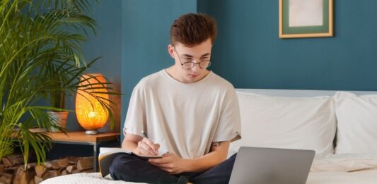 Como aprender Inglês online e sozinho