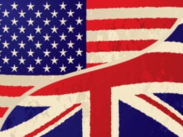 Bandeira dos EUA e Inglaterra mostrando Diferenças linguísticas entre os países de língua inglesa