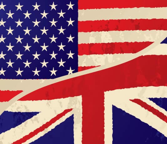 Diferenças linguísticas entre os países de língua inglesa: por que existem e como se adequar? Bandeira dos EUA e Inglaterra mostrando Diferenças linguísticas entre os países de língua inglesa